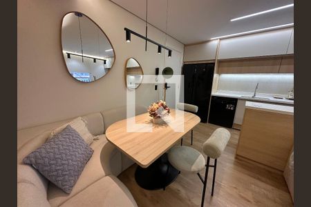 Sala de apartamento para alugar com 2 quartos, 55m² em Jardim Maria Helena, Barueri