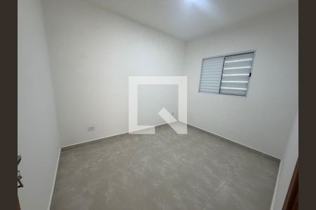 Quarto 1 de apartamento para alugar com 2 quartos, 64m² em Jardim Caguassu, São Paulo