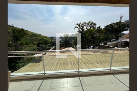 Vista do Quarto 1 de casa à venda com 4 quartos, 200m² em Vila Valqueire, Rio de Janeiro