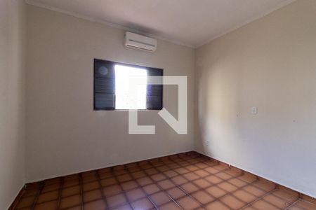 Casa para alugar com 3 quartos, 110m² em Vila Santa Isabel, Campinas