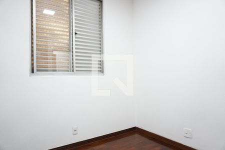 Quarto 2 de apartamento para alugar com 3 quartos, 125m² em Carmo, Belo Horizonte