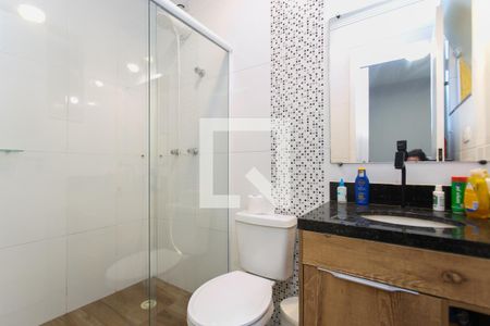 Banheiro da Suíte 1  de casa de condomínio à venda com 2 quartos, 68m² em Parada Xv de Novembro, São Paulo