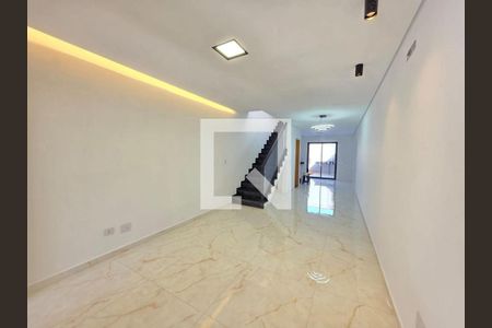 Casa à venda com 3 quartos, 130m² em Jardim Artur Alvim, São Paulo