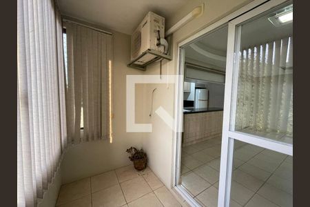 Apartamento para alugar com 2 quartos, 70m² em Vila Nova, Novo Hamburgo