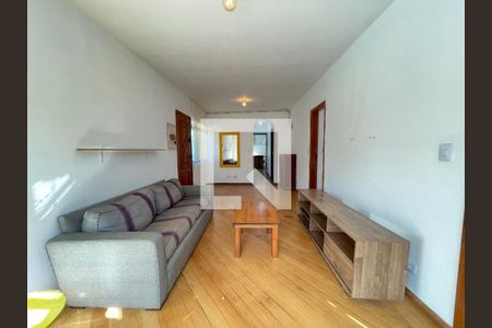 Sala de casa para alugar com 3 quartos, 112m² em Vila Indiana, São Paulo