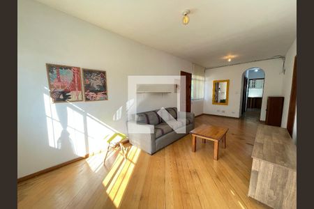 Sala de casa para alugar com 3 quartos, 112m² em Vila Indiana, São Paulo