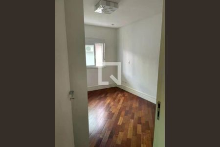 Casa à venda com 3 quartos, 540m² em Vila Albertina, São Paulo