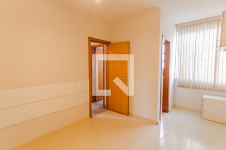 Suíte de apartamento para alugar com 3 quartos, 95m² em Concórdia, Belo Horizonte