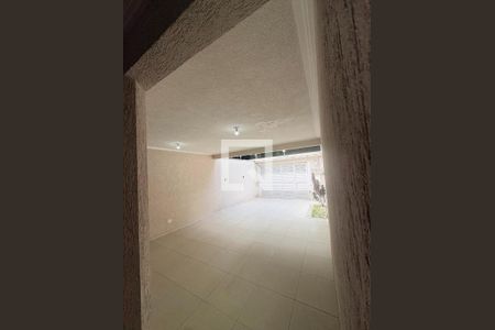 Casa à venda com 3 quartos, 180m² em Vila Dom Pedro I, São Paulo