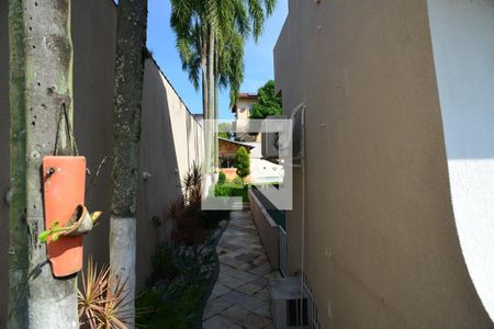 Vista Externa de casa de condomínio à venda com 5 quartos, 716m² em Barra da Tijuca, Rio de Janeiro