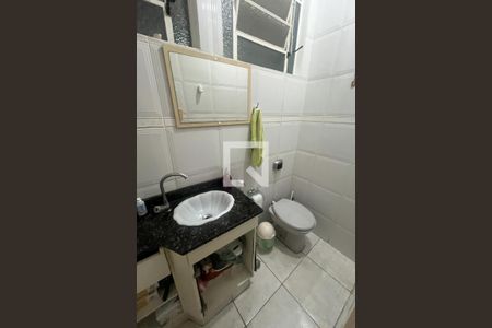 Banheiro 1 de casa à venda com 5 quartos, 571m² em Portuguesa, Rio de Janeiro