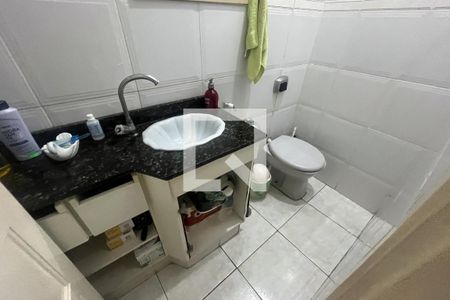Banheiro 1 de casa à venda com 5 quartos, 571m² em Portuguesa, Rio de Janeiro