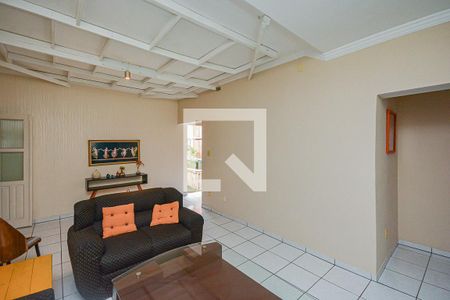 Sala de casa à venda com 4 quartos, 360m² em Vila Anhanguera, São Paulo