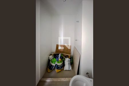 Banheiro de kitnet/studio para alugar com 1 quarto, 24m² em Vila Leopoldina, São Paulo