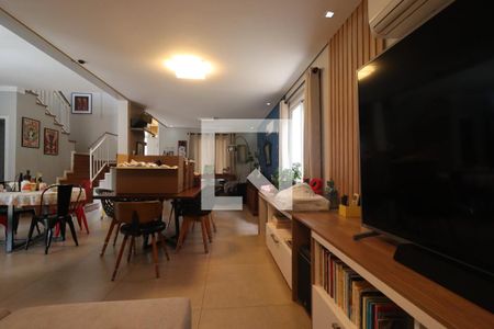 Sala de casa de condomínio para alugar com 3 quartos, 245m² em Jardim Botânico, Ribeirão Preto