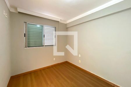 Suite de apartamento à venda com 4 quartos, 150m² em Buritis, Belo Horizonte
