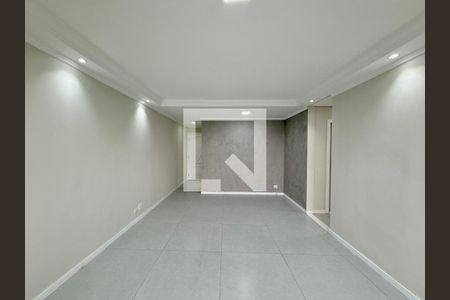 Sala de apartamento à venda com 3 quartos, 80m² em Santo Amaro, São Paulo