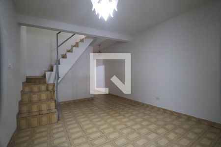 Sala de casa à venda com 2 quartos, 215m² em Jardim Angela (zona Leste), São Paulo