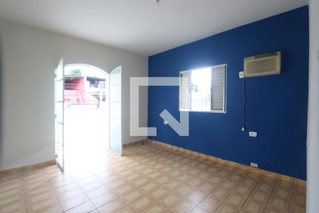Quarto 1 de casa à venda com 2 quartos, 215m² em Jardim Angela (zona Leste), São Paulo