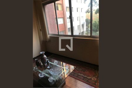 Apartamento à venda com 3 quartos, 195m² em Santo Antônio, Belo Horizonte