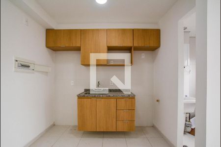 Cozinha e Área de Serviço de apartamento para alugar com 2 quartos, 49m² em Santa Terezinha, Santo André