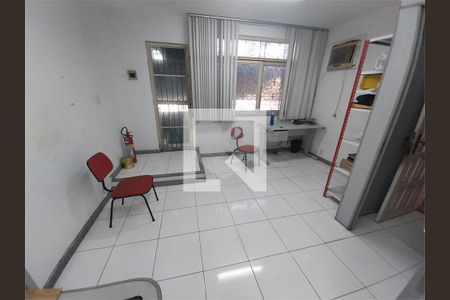 Casa à venda com 3 quartos, 597m² em Rocha, Rio de Janeiro