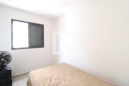 Quarto 2 de apartamento para alugar com 3 quartos, 96m² em Morada da Colina, Uberlândia