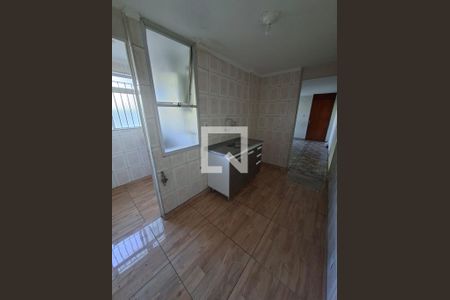 Cozinha de apartamento para alugar com 1 quarto, 60m² em Jardim Marica, Mogi das Cruzes