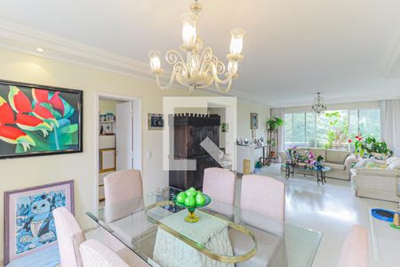 Sala de apartamento à venda com 4 quartos, 185m² em Vila Suzana, São Paulo