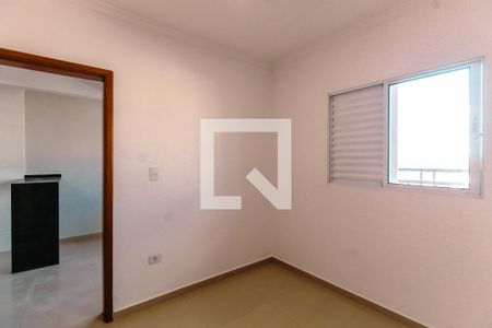 Quarto 1 de apartamento para alugar com 2 quartos, 39m² em Vila Bertioga, São Paulo