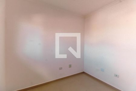 Quarto 1 de apartamento para alugar com 2 quartos, 39m² em Vila Bertioga, São Paulo