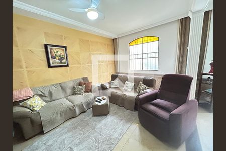 Sala 2 de casa à venda com 6 quartos, 341m² em Vila Valqueire, Rio de Janeiro