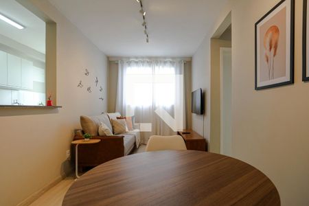 Sala de apartamento para alugar com 2 quartos, 48m² em Vila Mogilar, Mogi das Cruzes