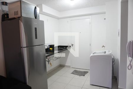 Apartamento para alugar com 2 quartos, 32m² em Vila Carmosina, São Paulo