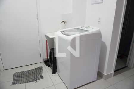 Apartamento para alugar com 2 quartos, 32m² em Vila Carmosina, São Paulo