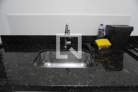 Apartamento para alugar com 2 quartos, 32m² em Vila Carmosina, São Paulo