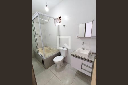 Banheiro de casa à venda com 4 quartos, 200m² em Jardim Caravelas, Goiânia