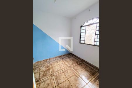 Quarto de casa à venda com 4 quartos, 200m² em Jardim Caravelas, Goiânia