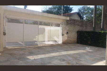 Casa à venda com 4 quartos, 491m² em Jardim Petropolis, São Paulo