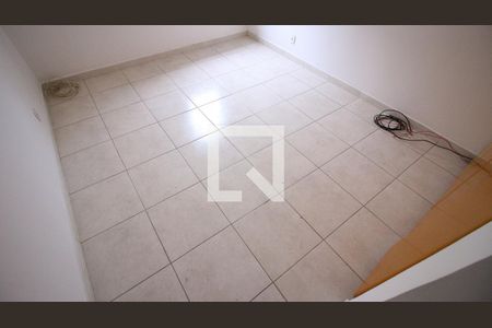 Casa à venda com 2 quartos, 220m² em Quinta da Paineira, São Paulo