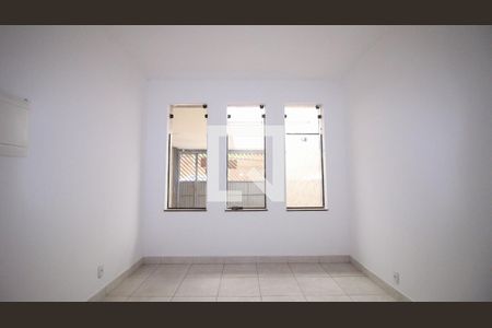 Casa à venda com 2 quartos, 220m² em Quinta da Paineira, São Paulo