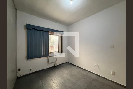 Quarto 1 de apartamento para alugar com 3 quartos, 75m² em Curicica, Rio de Janeiro