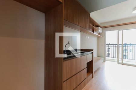 Cozinha de kitnet/studio para alugar com 1 quarto, 22m² em Santana, São Paulo