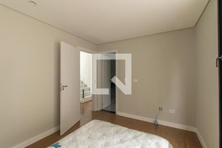 Quarto 1 Suíte 1 de casa de condomínio à venda com 3 quartos, 248m² em Uberaba, Curitiba