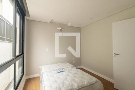 Quarto 1 Suíte 1 de casa de condomínio à venda com 3 quartos, 248m² em Uberaba, Curitiba