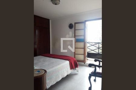 Casa à venda com 3 quartos, 300m² em Jardim Luanda, São Paulo