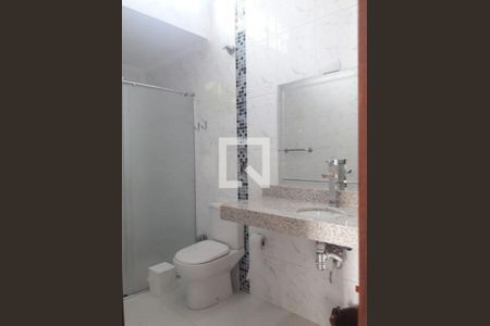 Casa à venda com 3 quartos, 300m² em Jardim Luanda, São Paulo