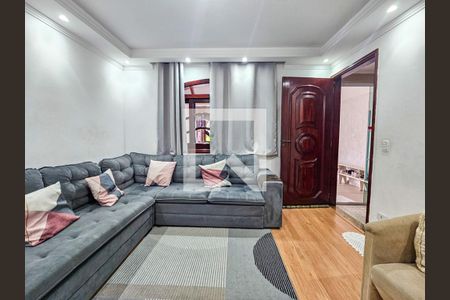 Sala de casa de condomínio para alugar com 3 quartos, 140m² em Jardim Sandra, São Paulo