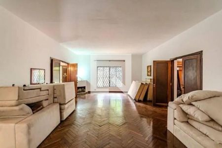 Casa à venda com 4 quartos, 420m² em Jardim Luzitania, São Paulo