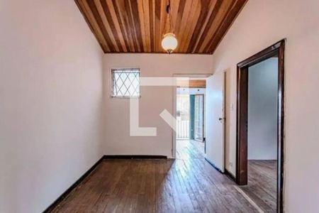 Casa à venda com 4 quartos, 420m² em Jardim Luzitania, São Paulo